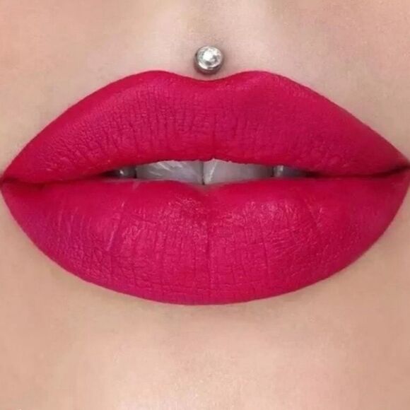 Jeffree Star Cosmetics Velour Liquid Lipstick - Pink Kitten - 0.19 fl oz / 15 ml - Picture 4 of 6